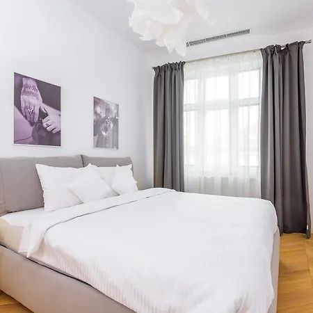 Rems City Center Apartment Cluj-Napoca